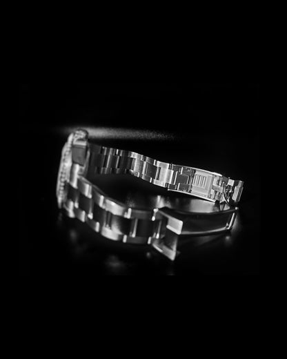 GMT International - 40mm