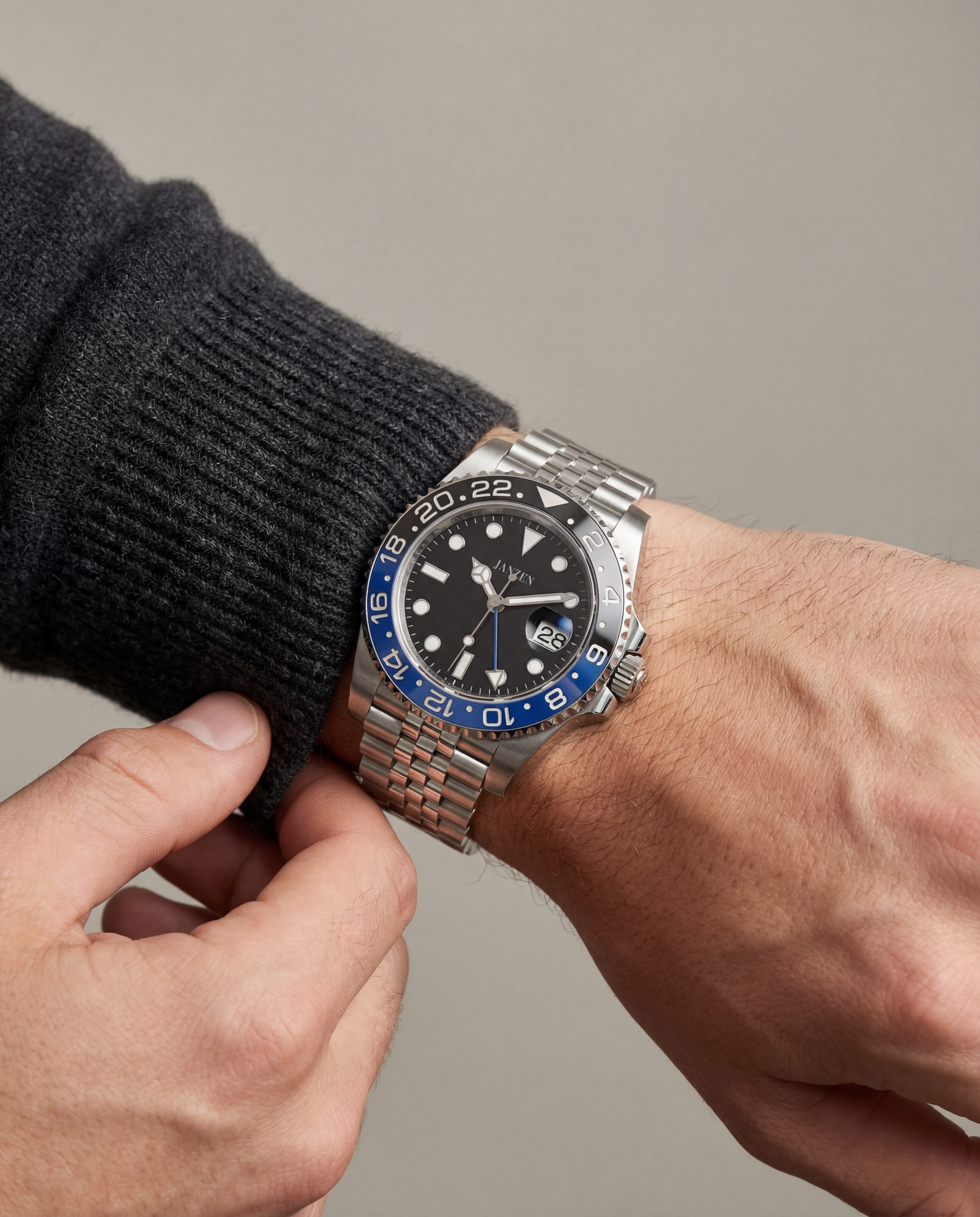 GMT International - 40mm