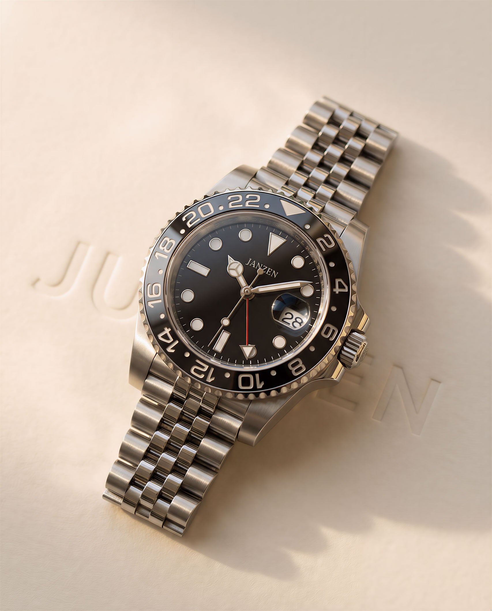 GMT International - 40mm