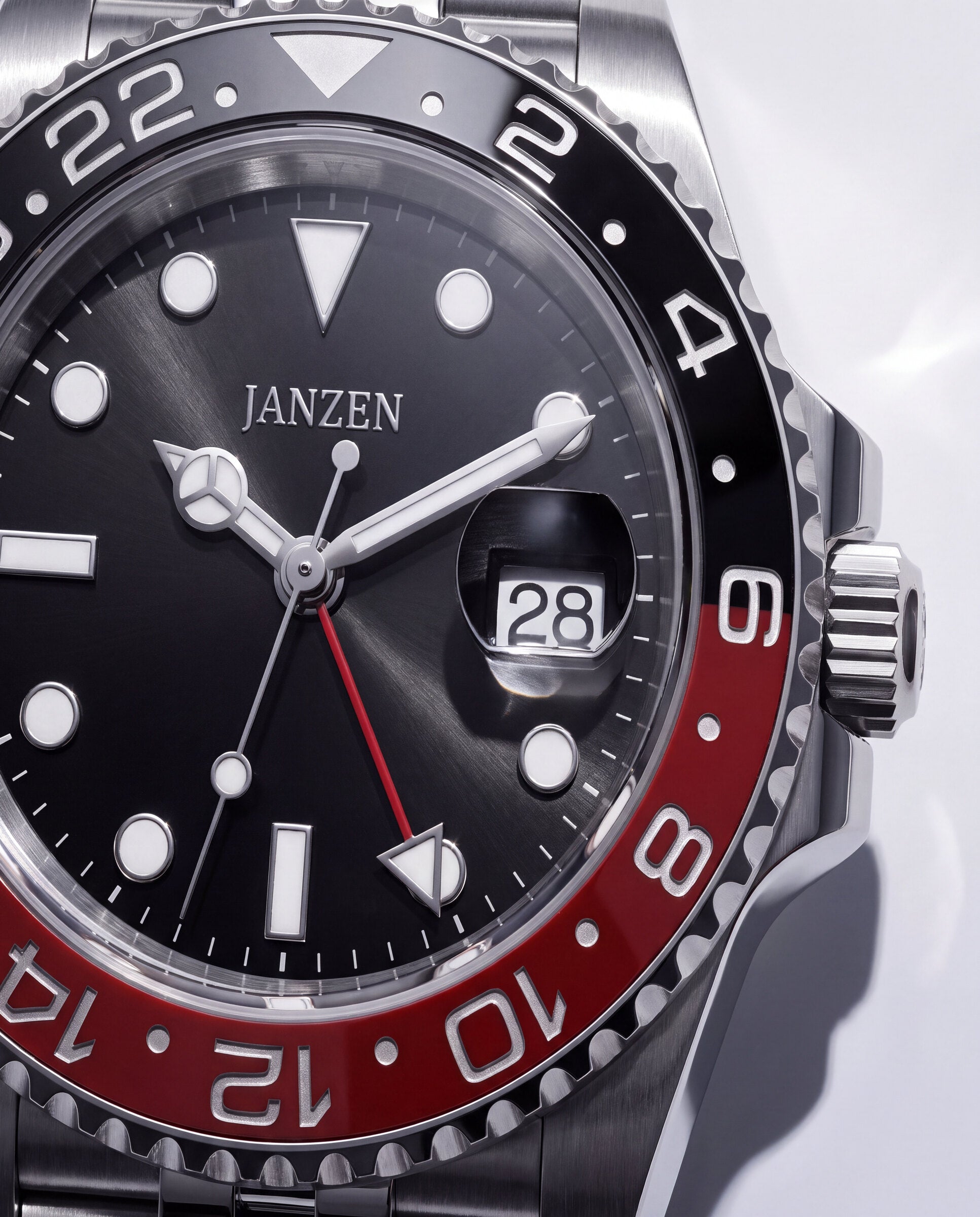 GMT COLA - Closeup (web)