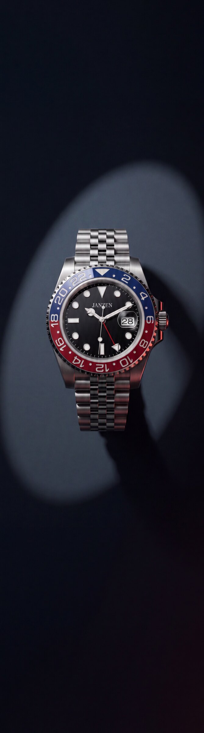 GMT International 40mm Pepsi — Statement-Hero hoch (web)