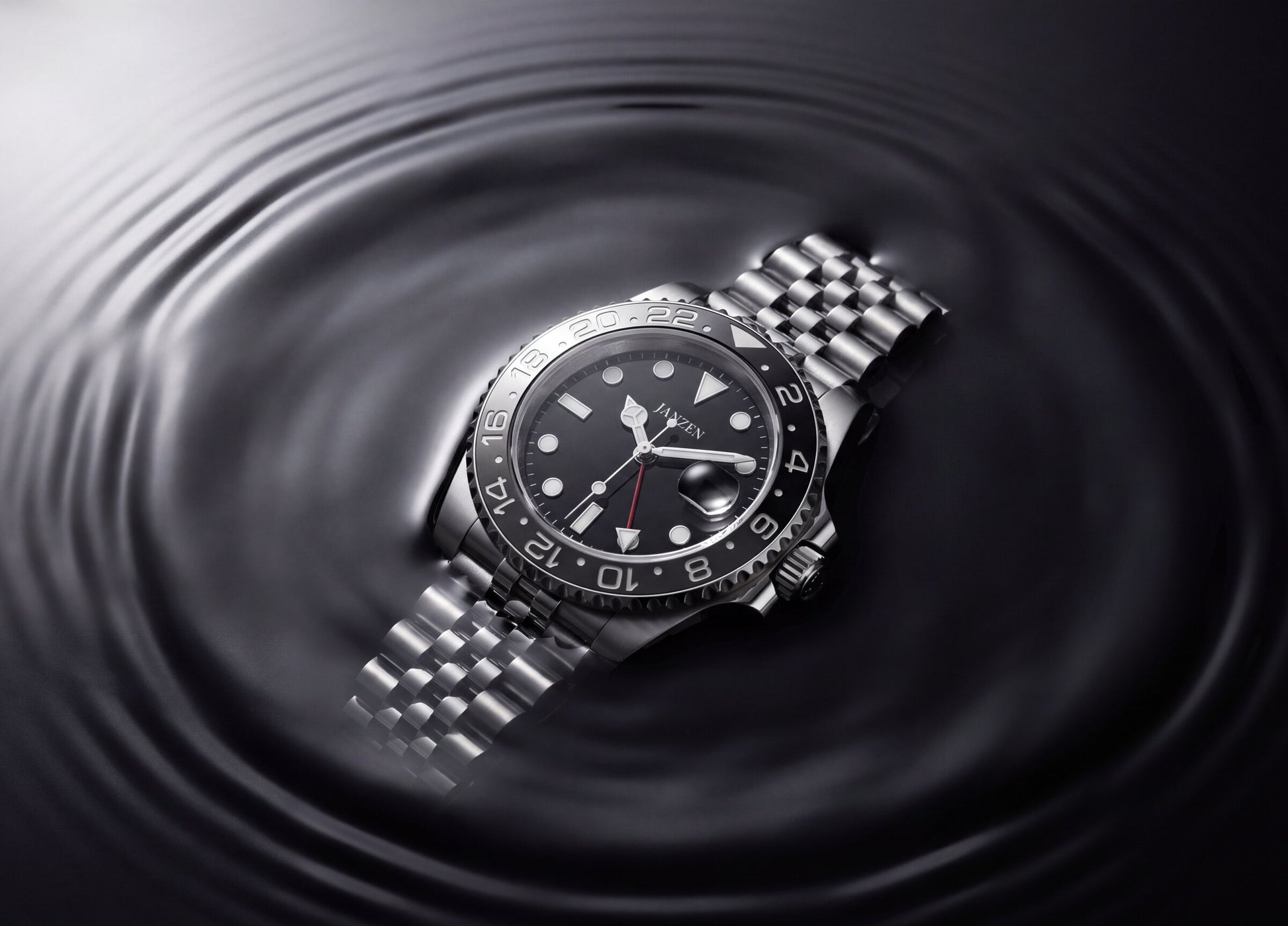 GMT International 40mm Grau — Wasserdichtigkeits-Kachel (web)