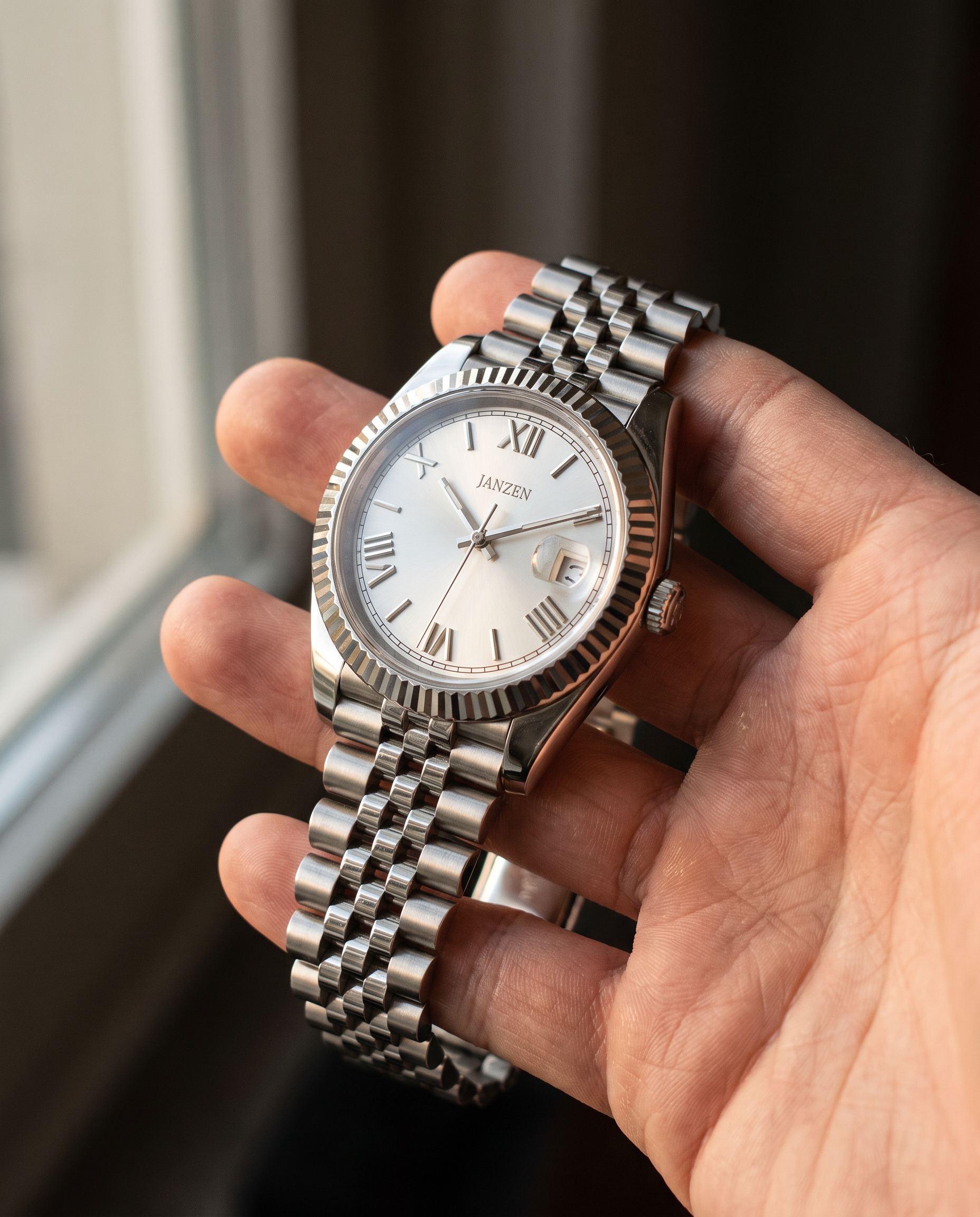 Roman Empire 40mm in der Hand