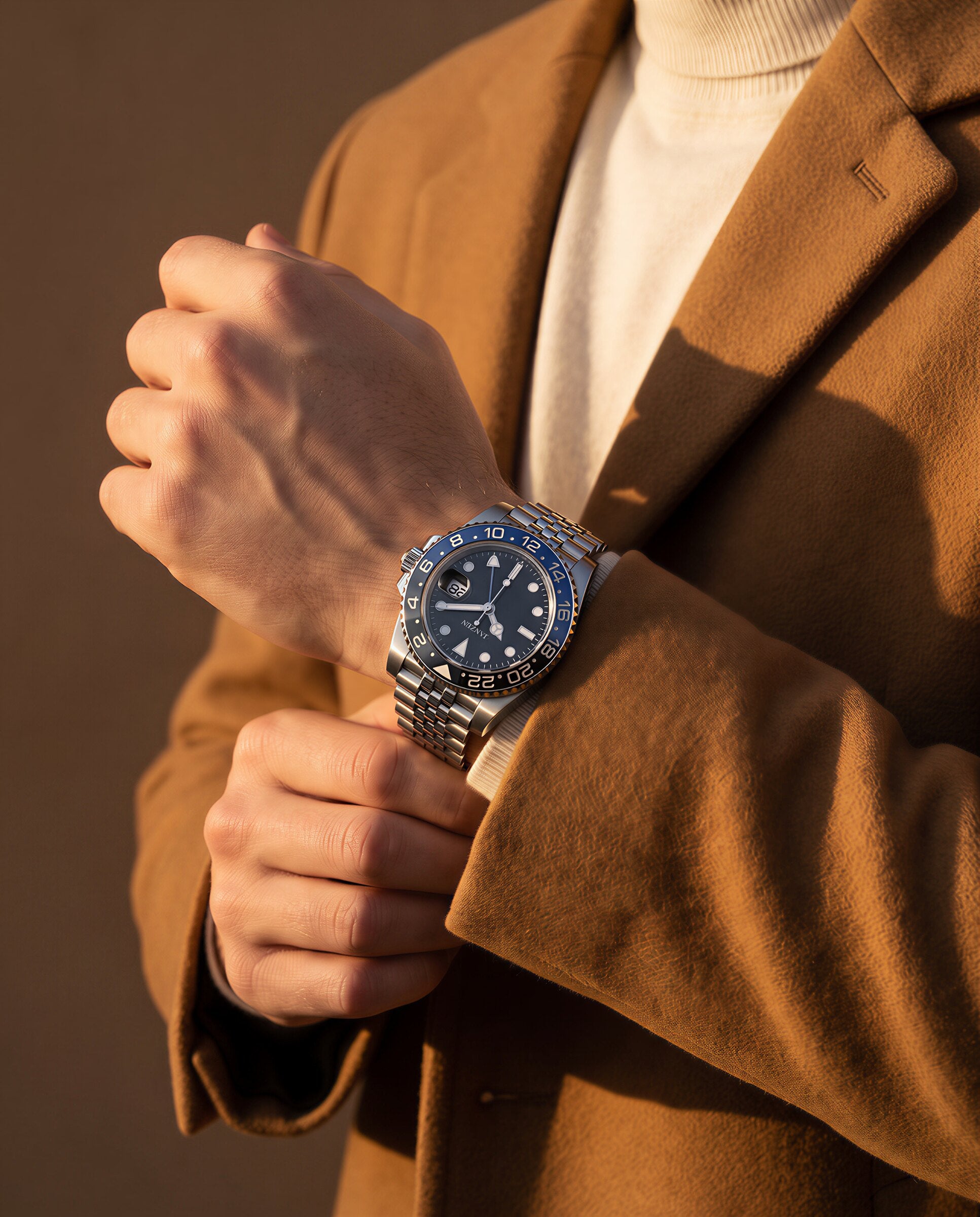 GMT-BATMAN — Wristshot Kamelhaar (web)
