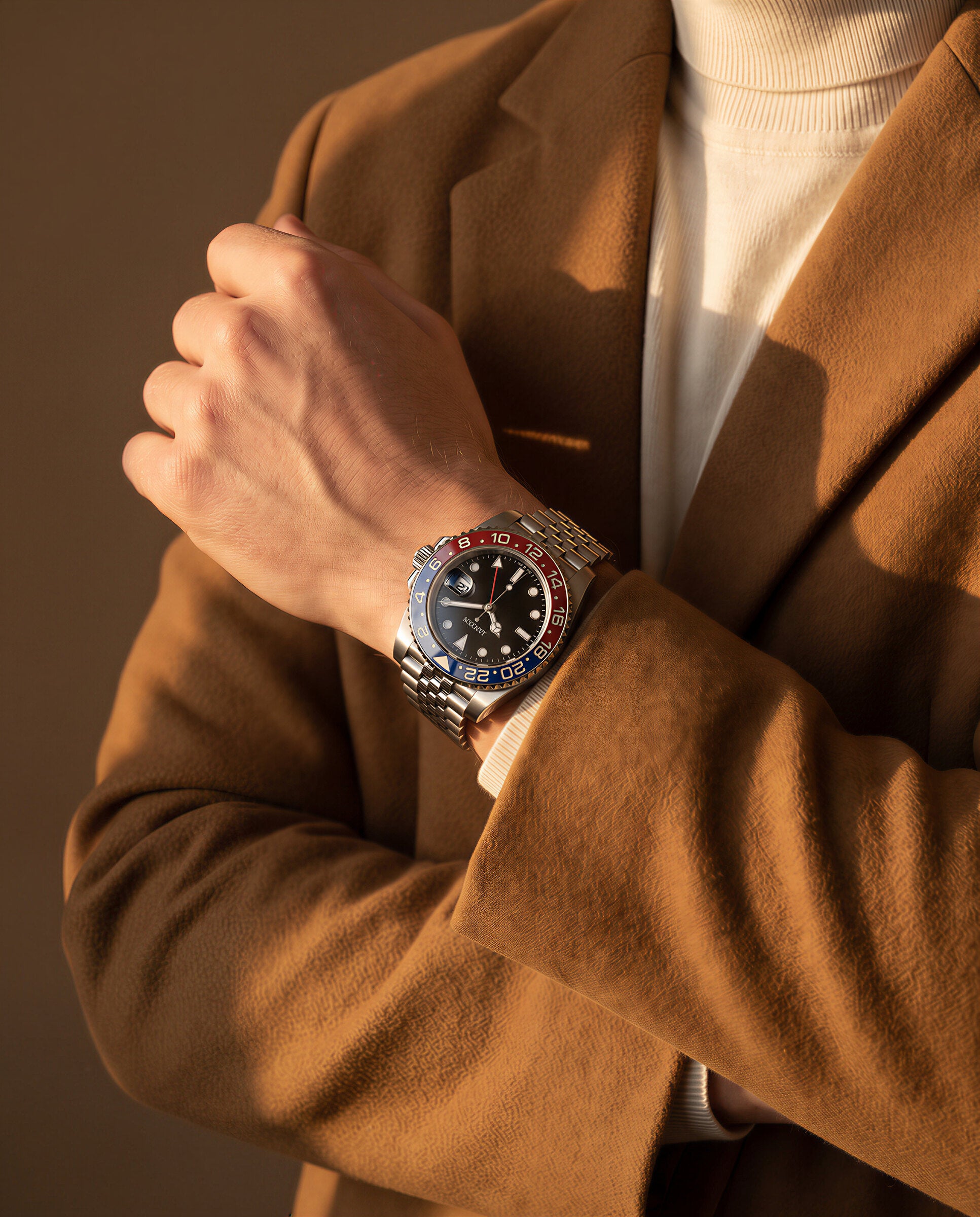 GMT-PEPSI — Wristshot Kamelhaar (web)