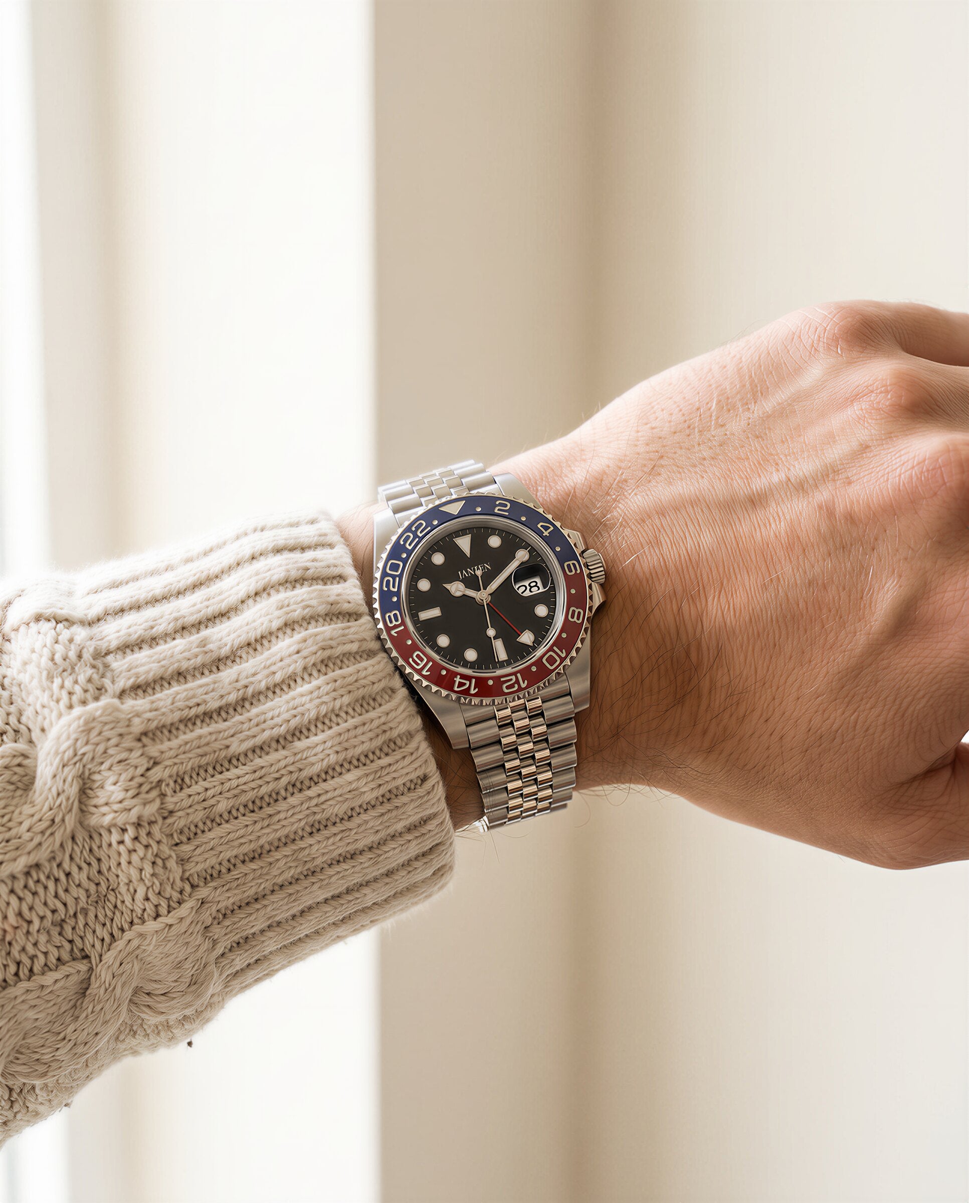 GMT-PEPSI — Wristshot Strick (web)