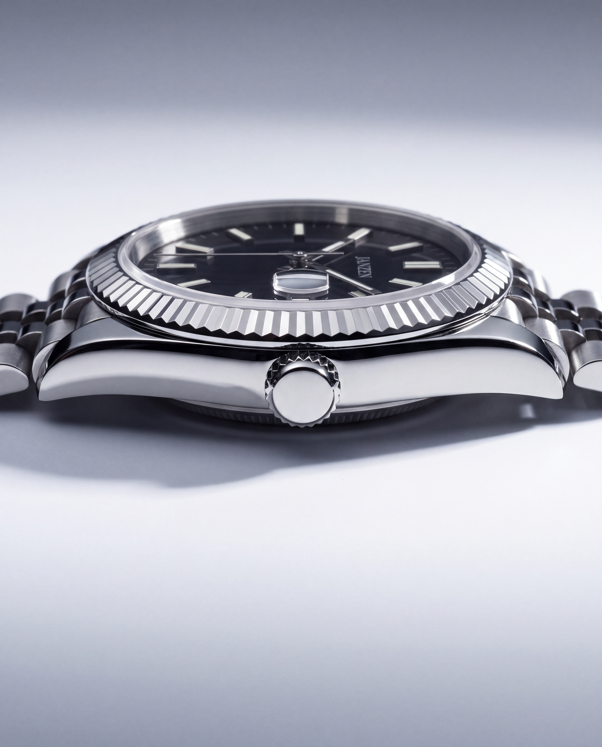 Datejust Jubilee - Sport - 40mm - Gehaeuse von der Seite, Blick auf die Krone